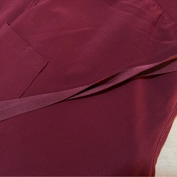 Wine/Burgundy Maternity Scrub Set - Easy Stretch - Small - Picture 3 of 8